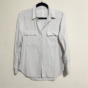 Aritzia The Babaton Group stripped Classic White Striped women's Shirt Small